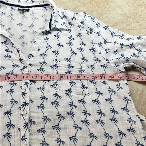 Talbots XL Palm Tree Button Down Shirt White Blue 100% Cotton Resort Top Long - Picture 5 of 9